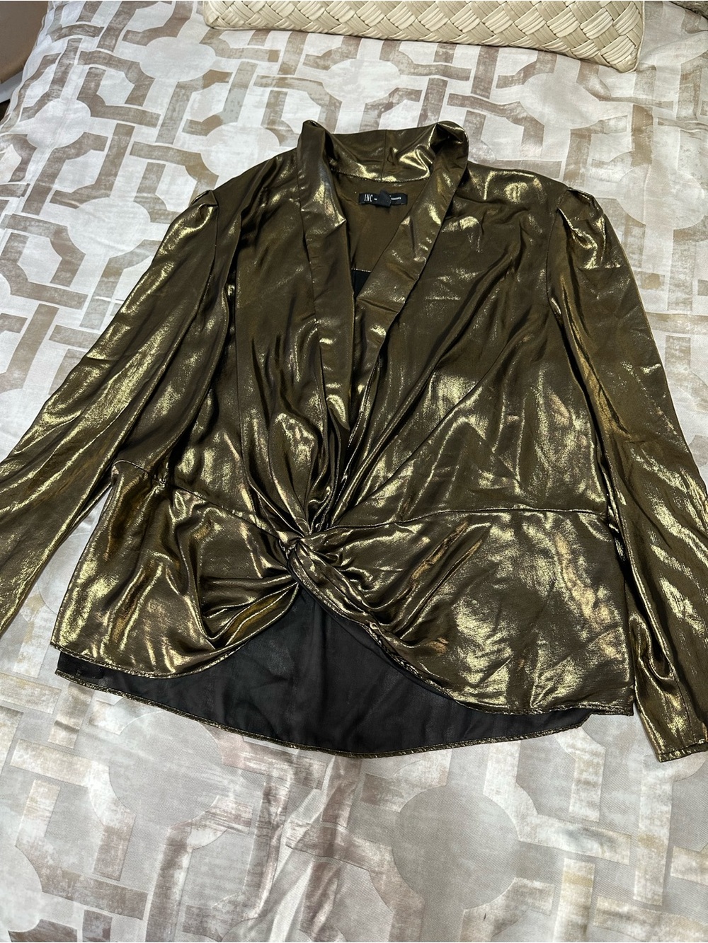 Metallic Twist-Front top- Gold
